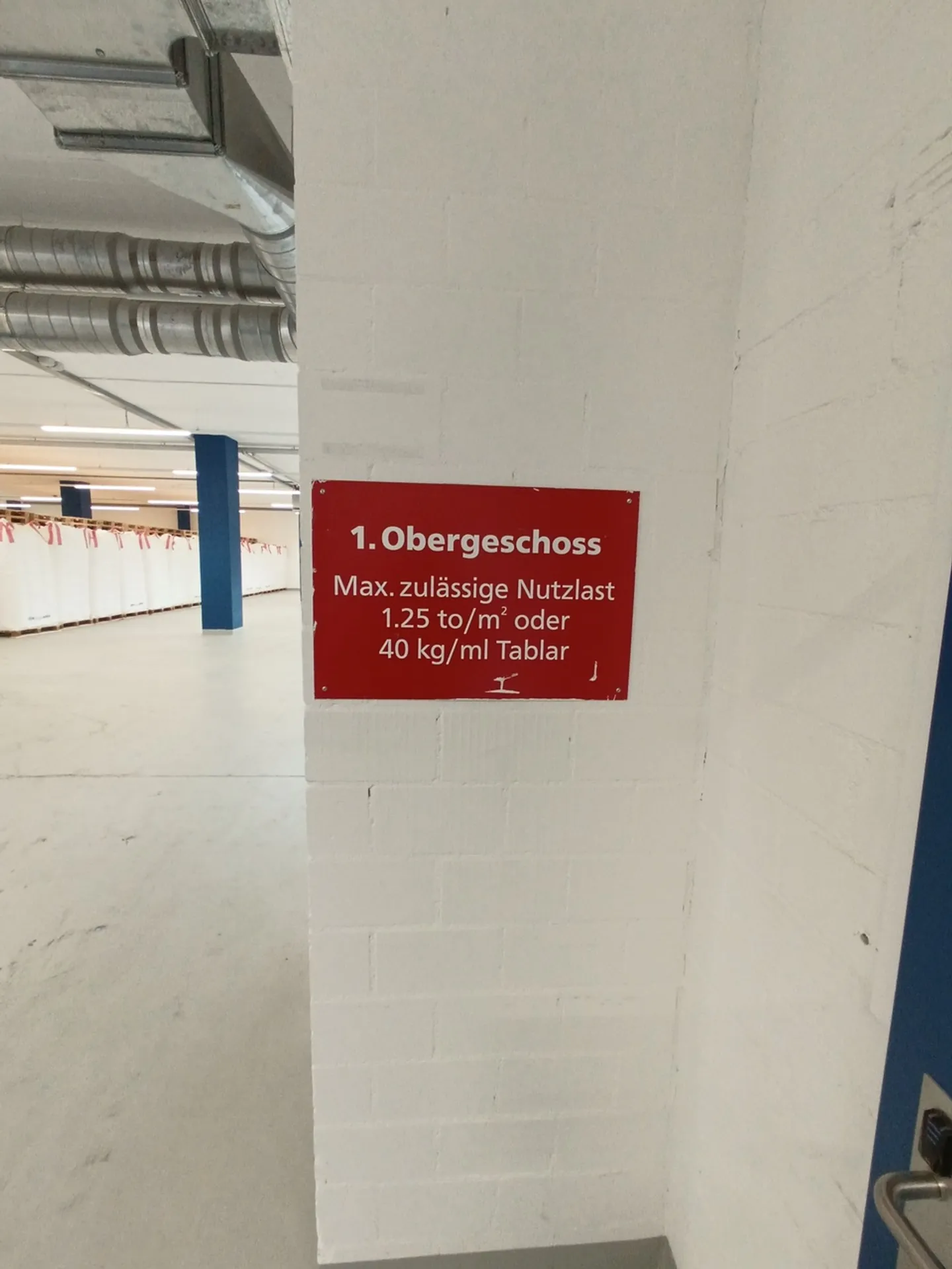 Gewerbe- Lagerflächen zu vermieten 800 - 6800 m2  - Foto 10 von 14