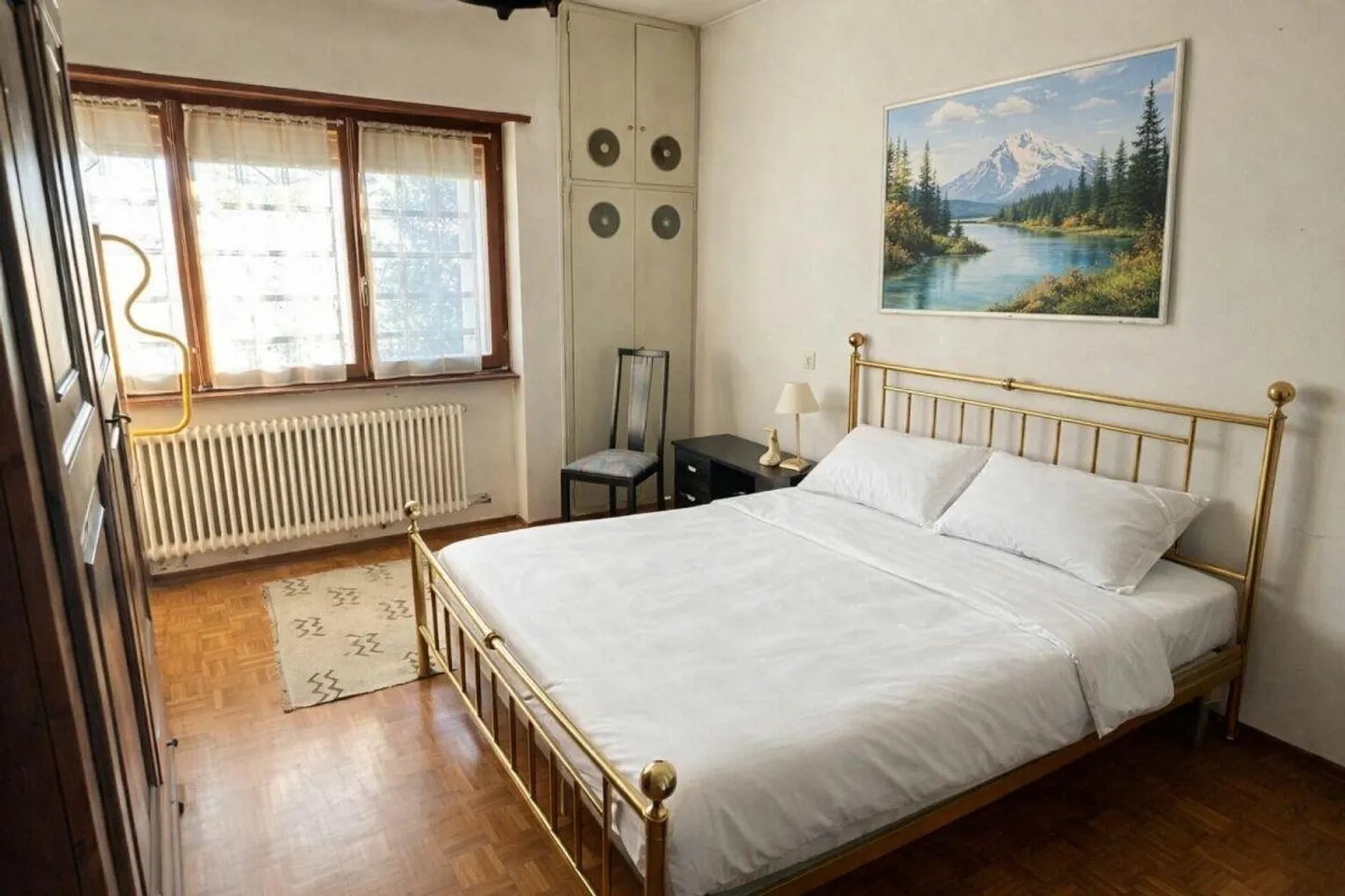 Casa unifamiliare in posizione tranquilla con vista, da ristrutturare - Foto 8 di 15