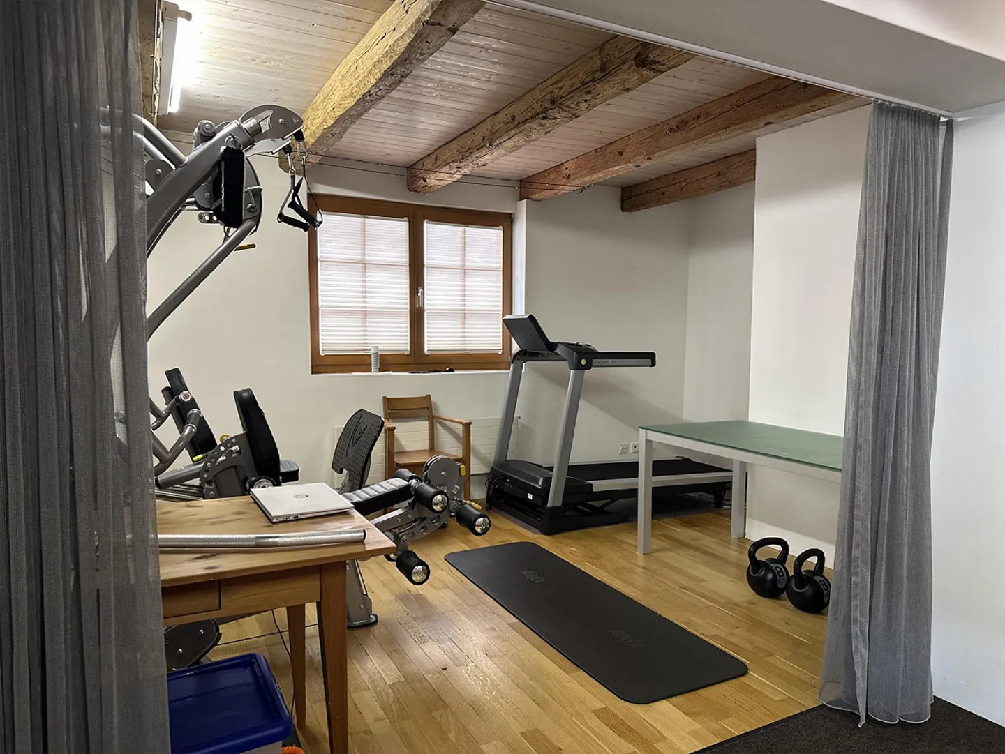 Commercial space in a historic old building property - Photo 4 of 13