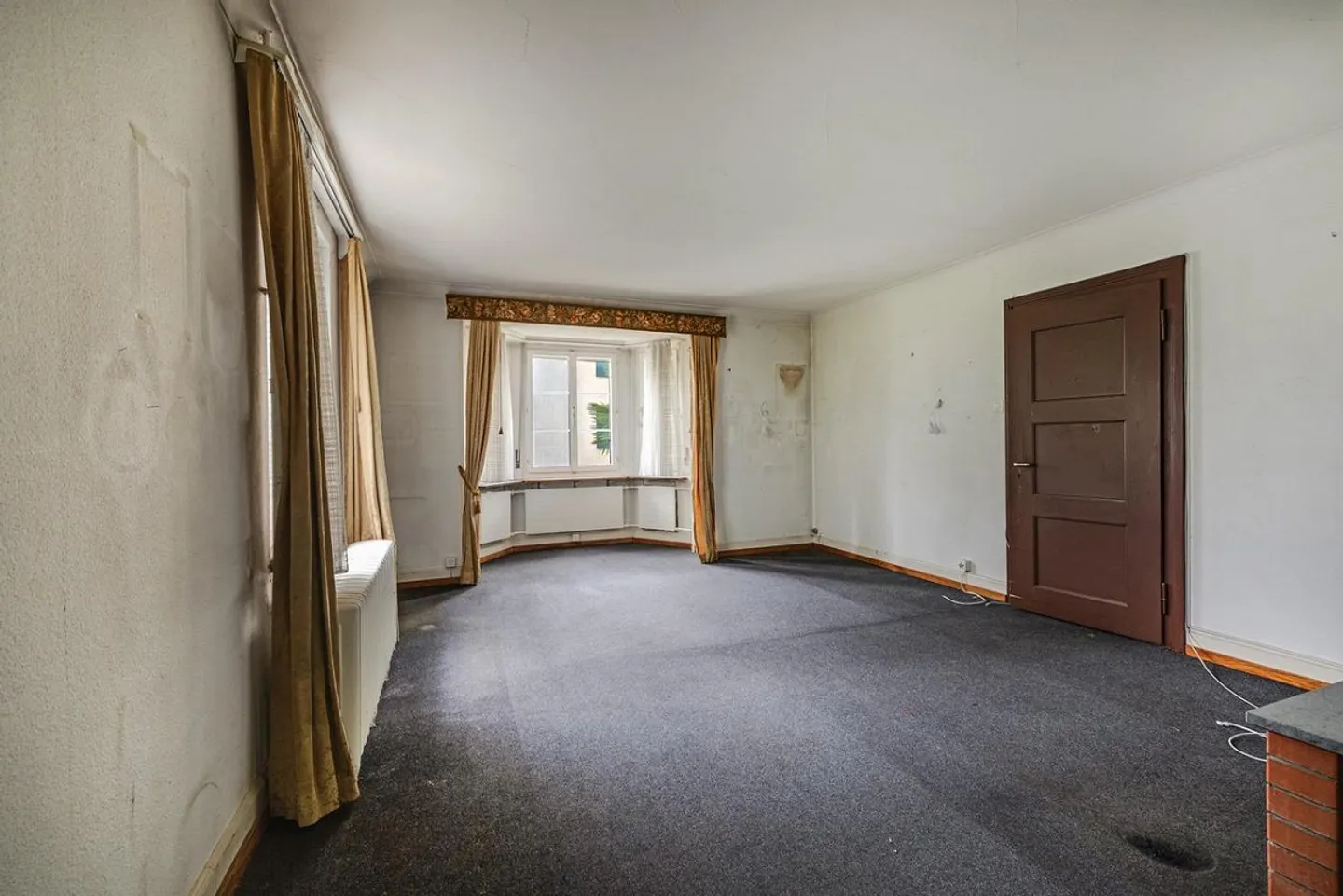 Very beautiful, renovation-required house from the 1920s - Photo 7 of 16