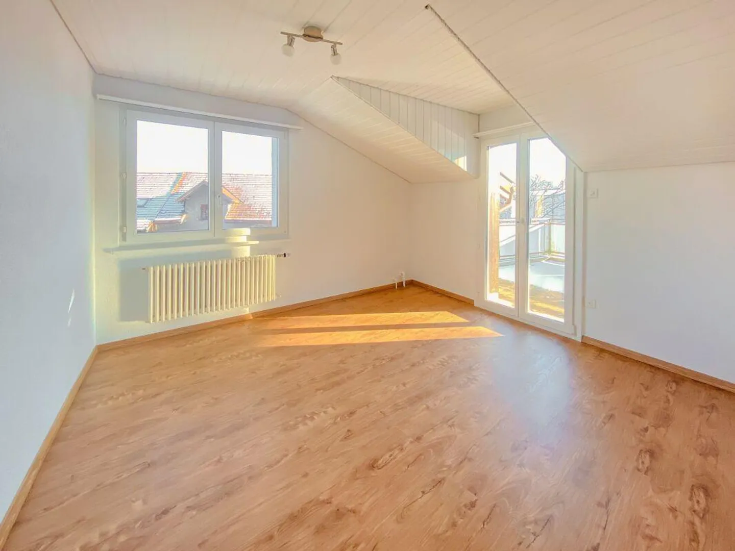 Casa unifamiliare recentemente ristrutturata vicino al centro di Heerbrugg - Foto 6 di 13