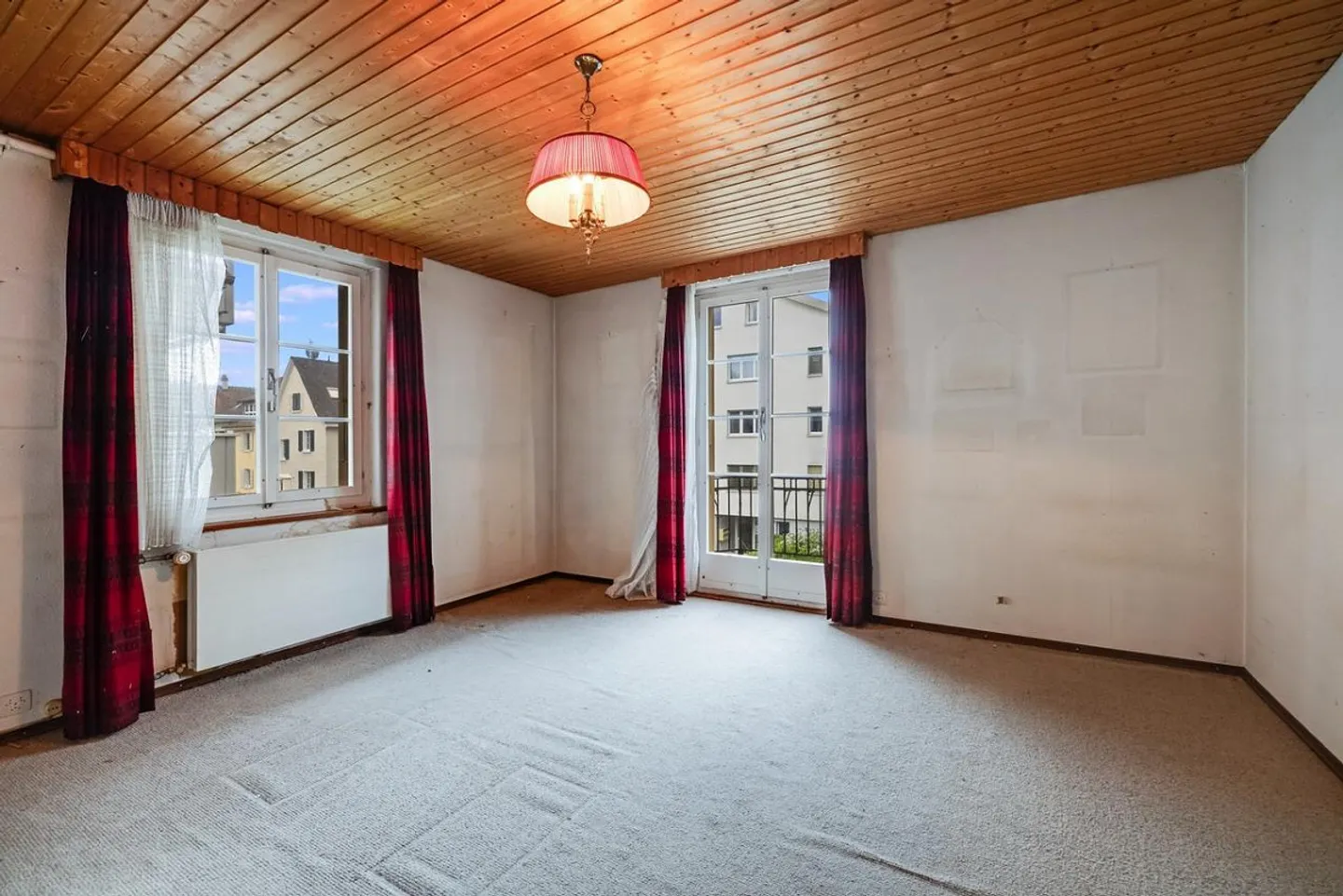 Very beautiful, renovation-required house from the 1920s - Photo 13 of 16