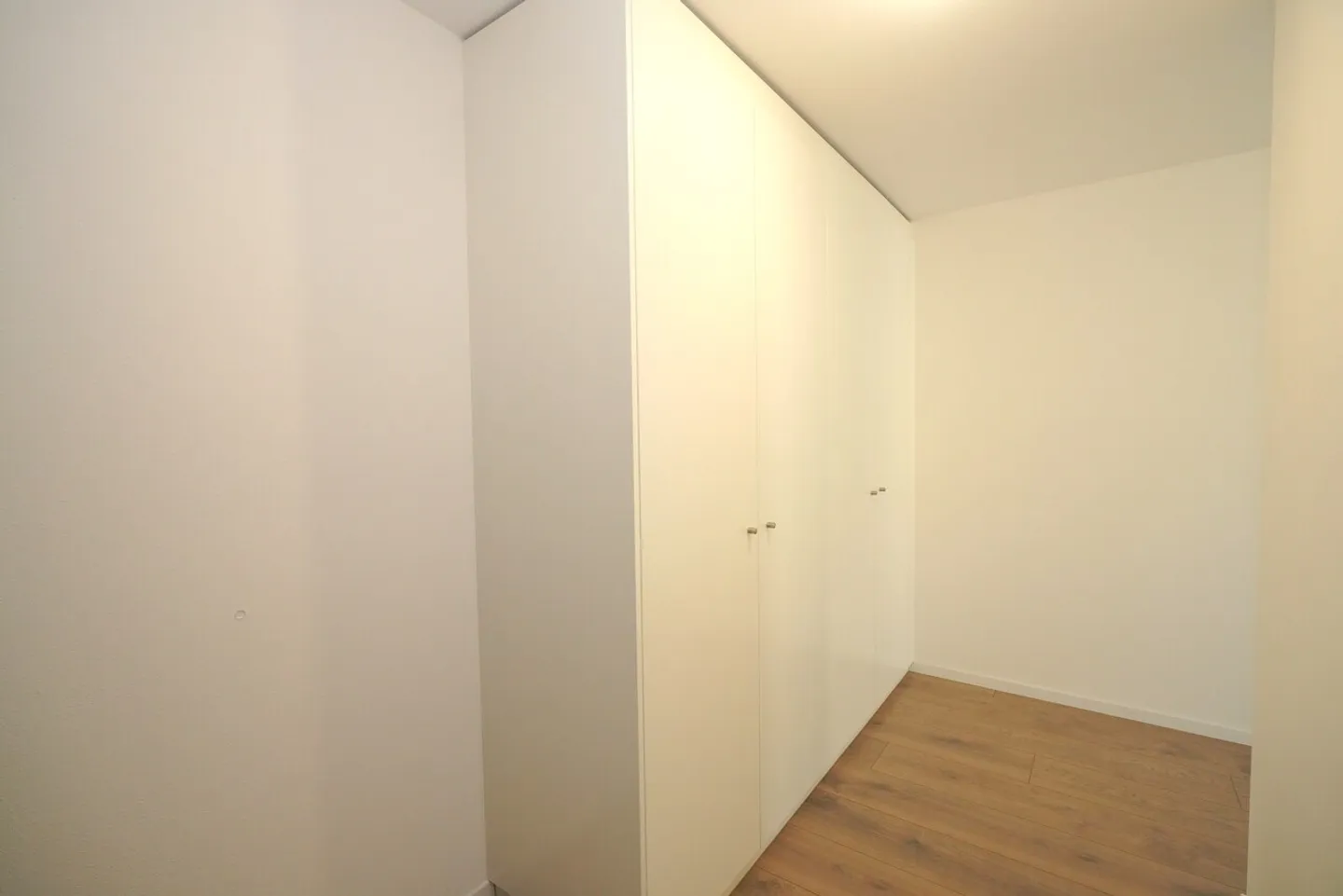 2.5 Room Apartment - Photo 2 of 12