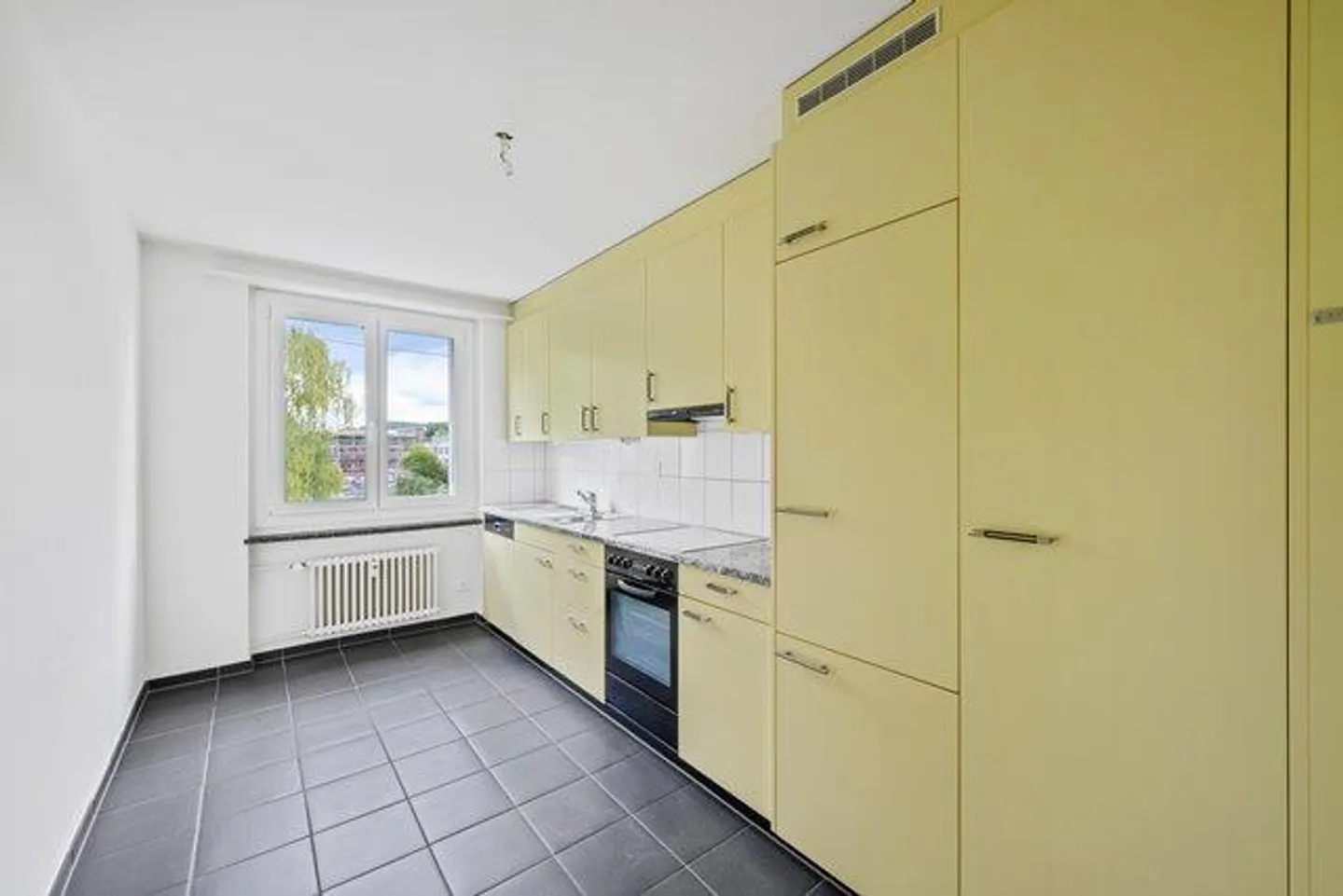 Gemütliche Wohnung mit Sonnigem Balkon - Foto 3 von 9