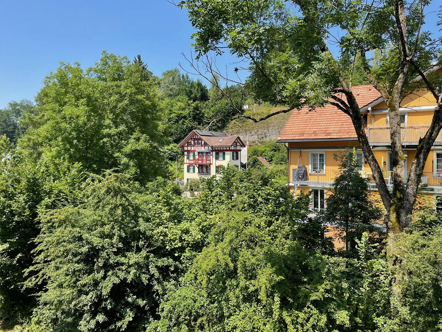 Spacious 4.5-room apartment in a quiet residential area in St. Georgen - Photo 1 of 15