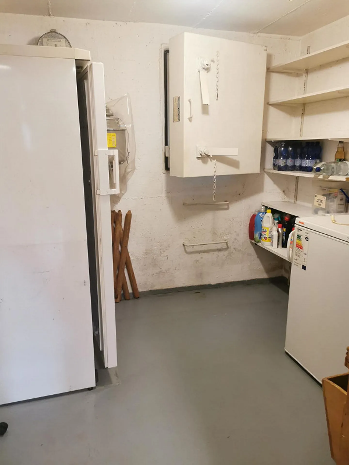 Spacious 7.5-Room House with Garden and Garage - Photo 29 of 29