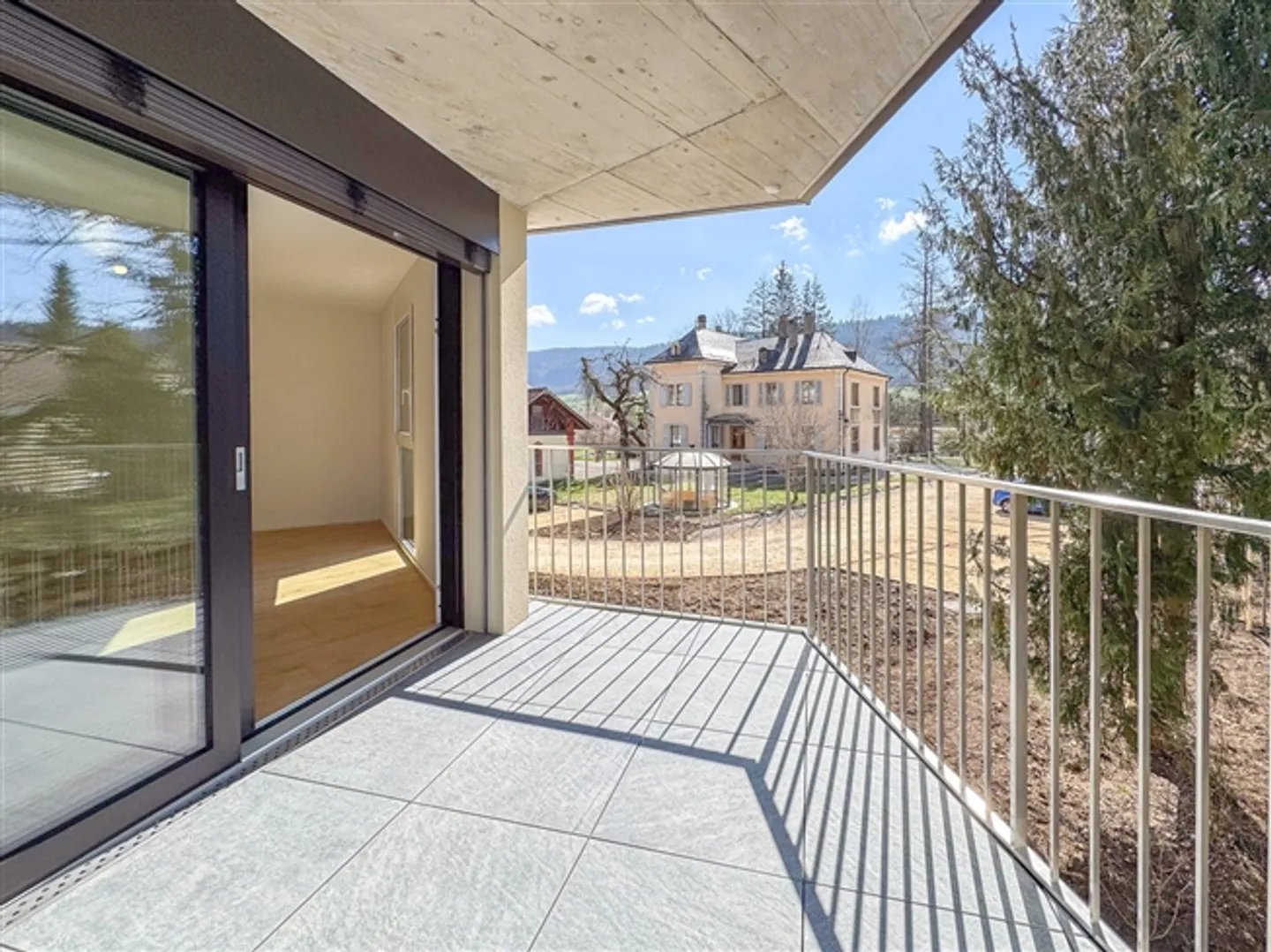 Nuovo appartamento di 4,5 stanze con balcone Campagna Pernod, Los A6 - Foto 2 di 20