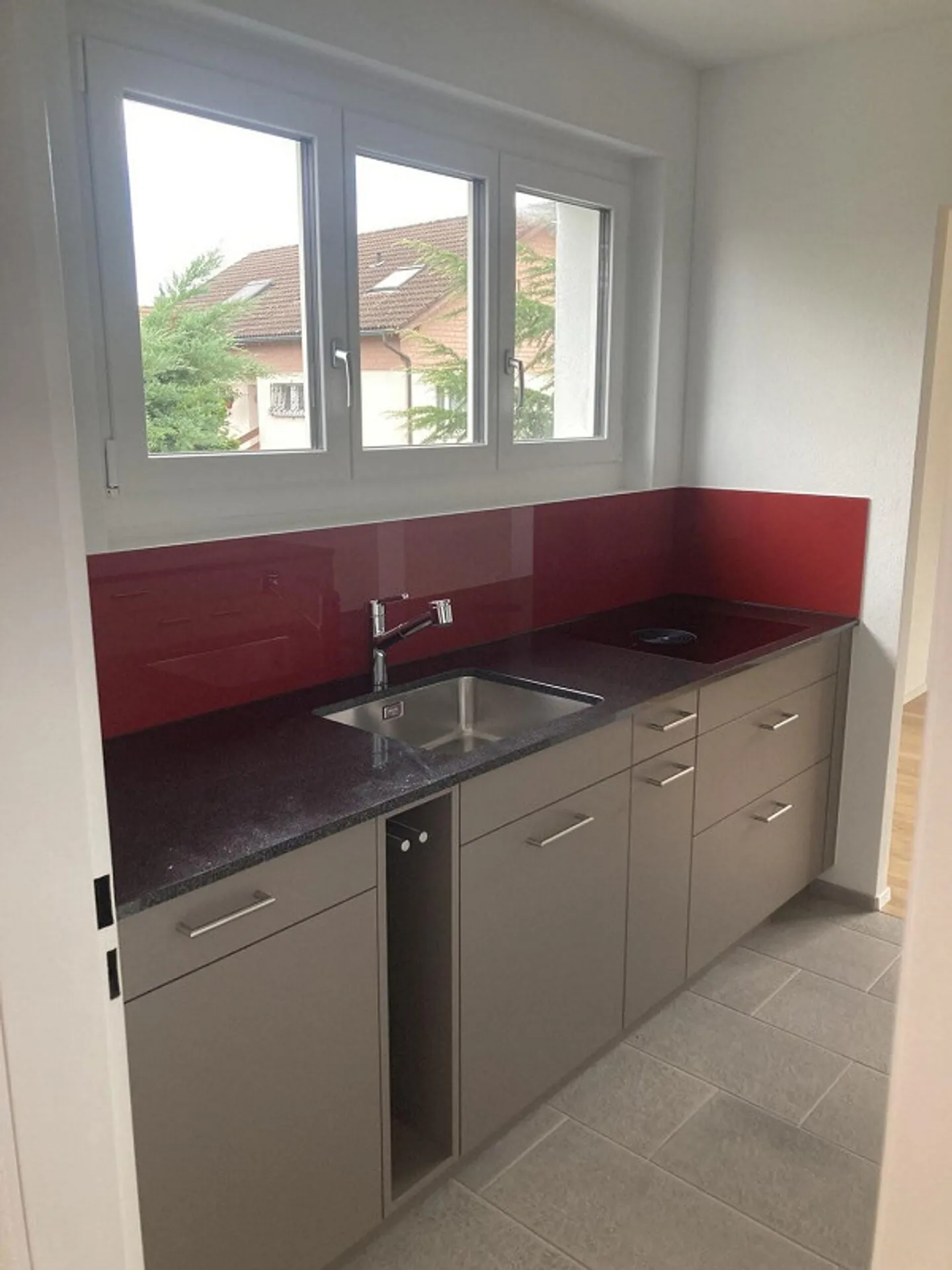 Newly renovated home in new splendor - Photo 3 of 13