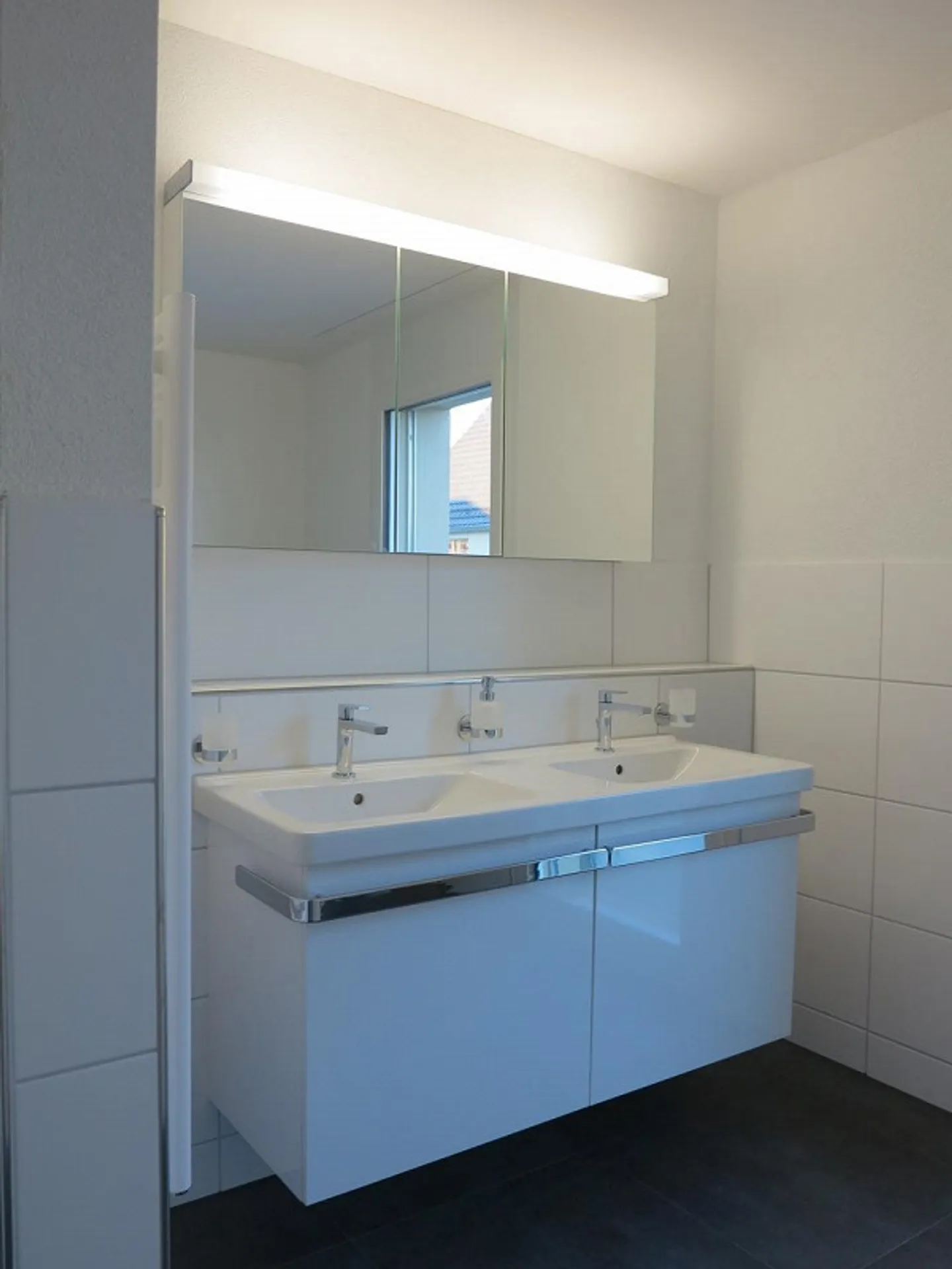 Moderne 3.5-Zimmer-Wohnung in Toplage - Foto 10 von 10