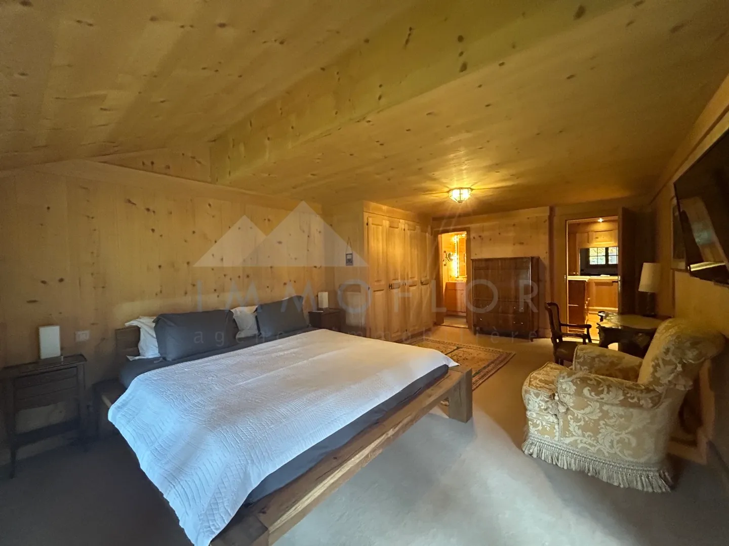 Chalet à vendre - Photo 4 sur 13