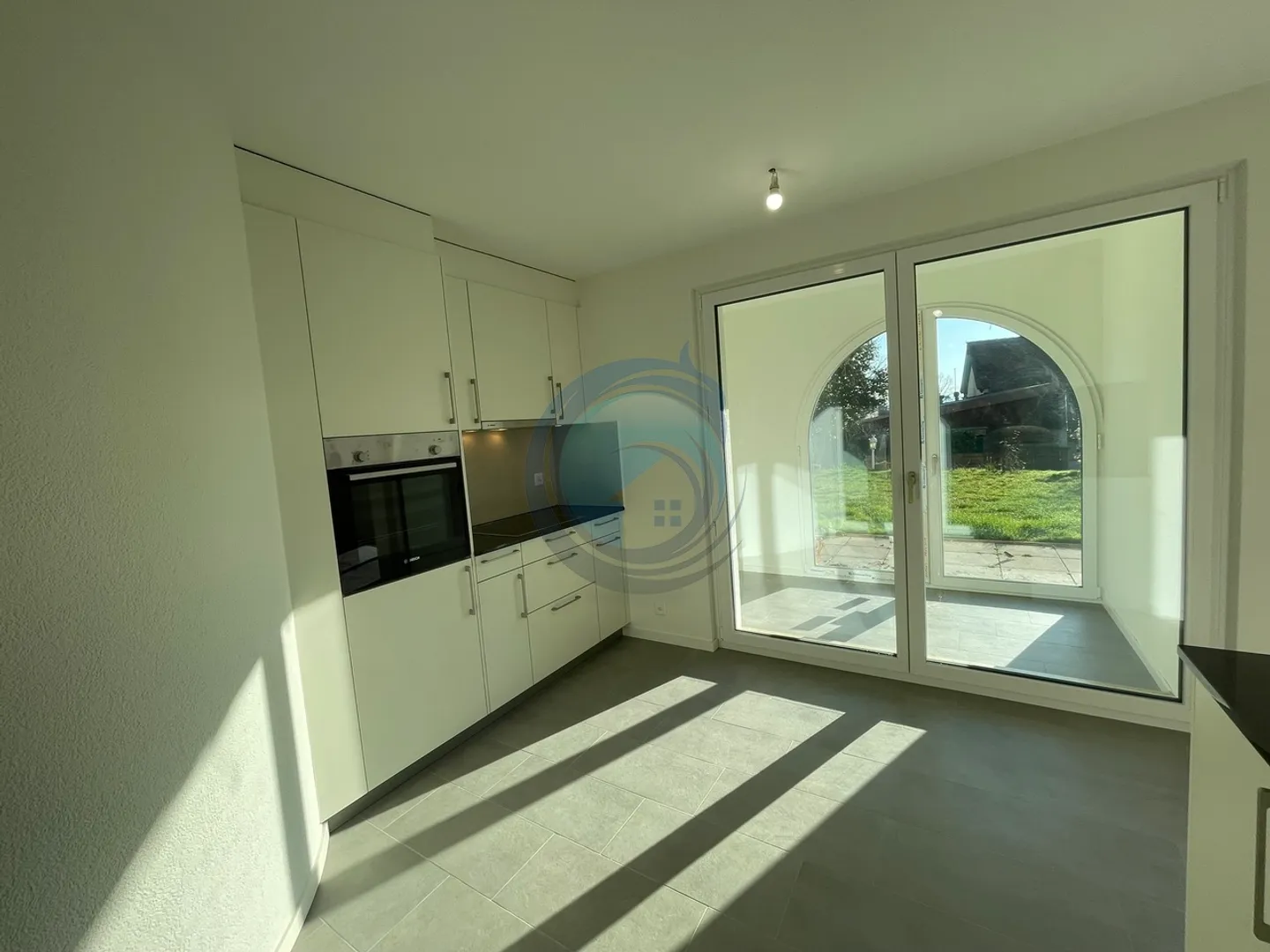 MAGNIFIKANTE RENOVIERTE 3,5-ZIMMER-WOHNUNG IN SÉVERY - Foto 5 von 13