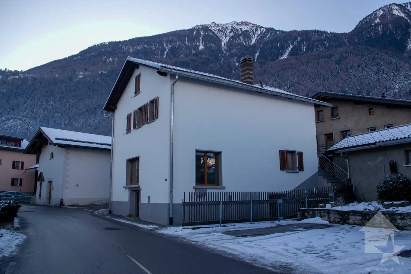Affascinante casa su due piani di 70 m2 ciascuno con ingresso separato - Foto 7 di 27