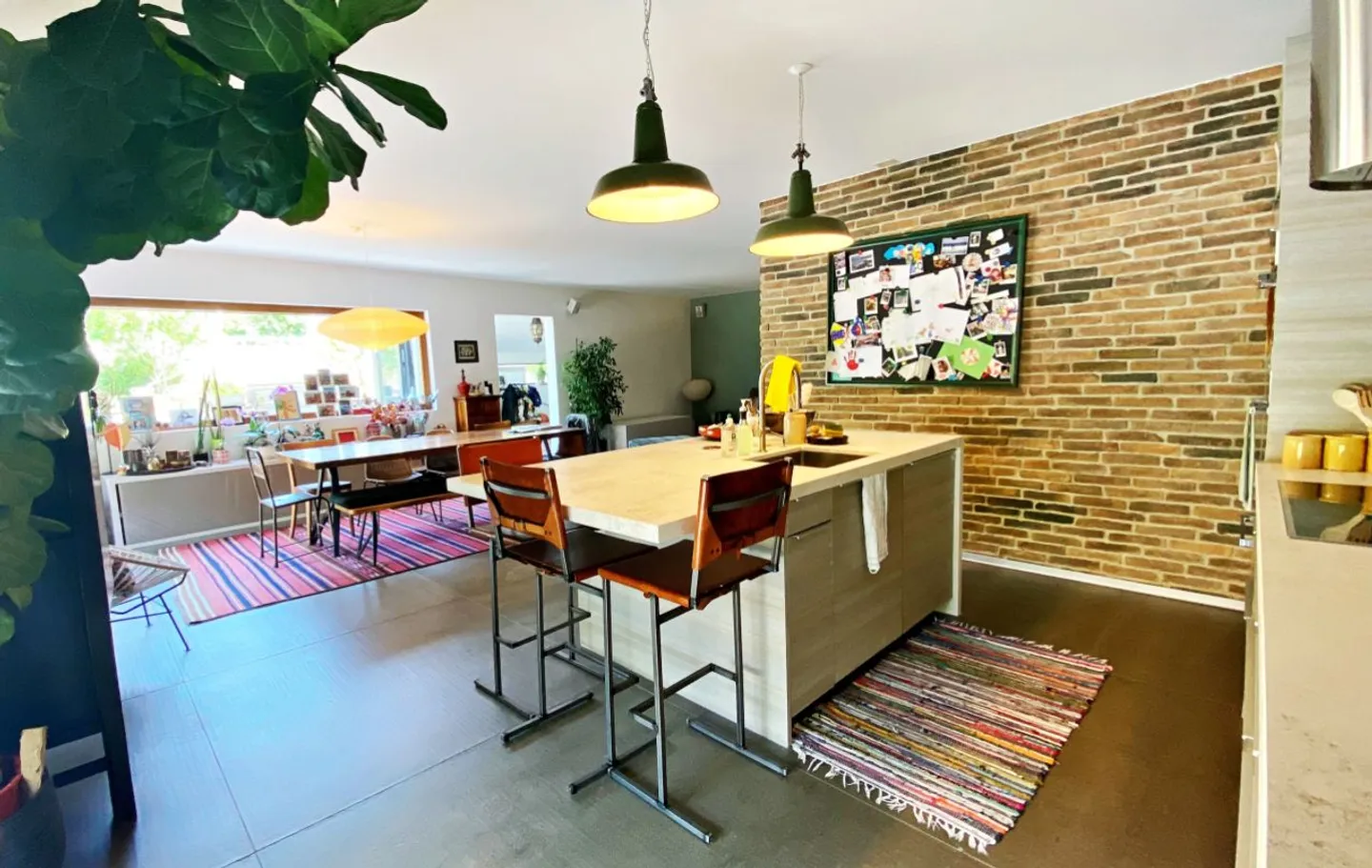 Casa dell'Architetto d'Eccellenza, Completamente Arredata con Giardino e Piscina - Foto 6 di 13