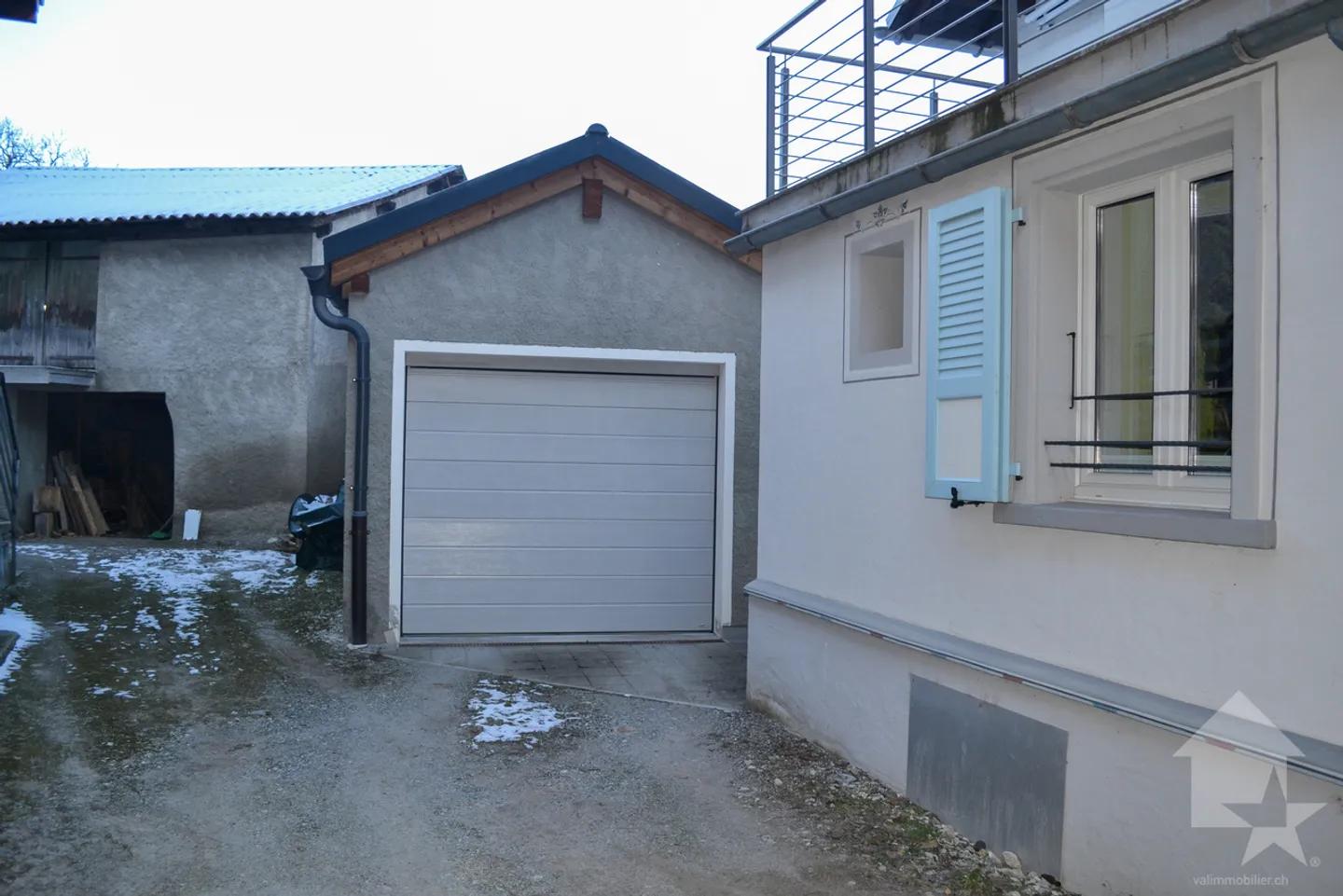 Affascinante casa su due piani di 70 m2 ciascuno con ingresso separato - Foto 25 di 27