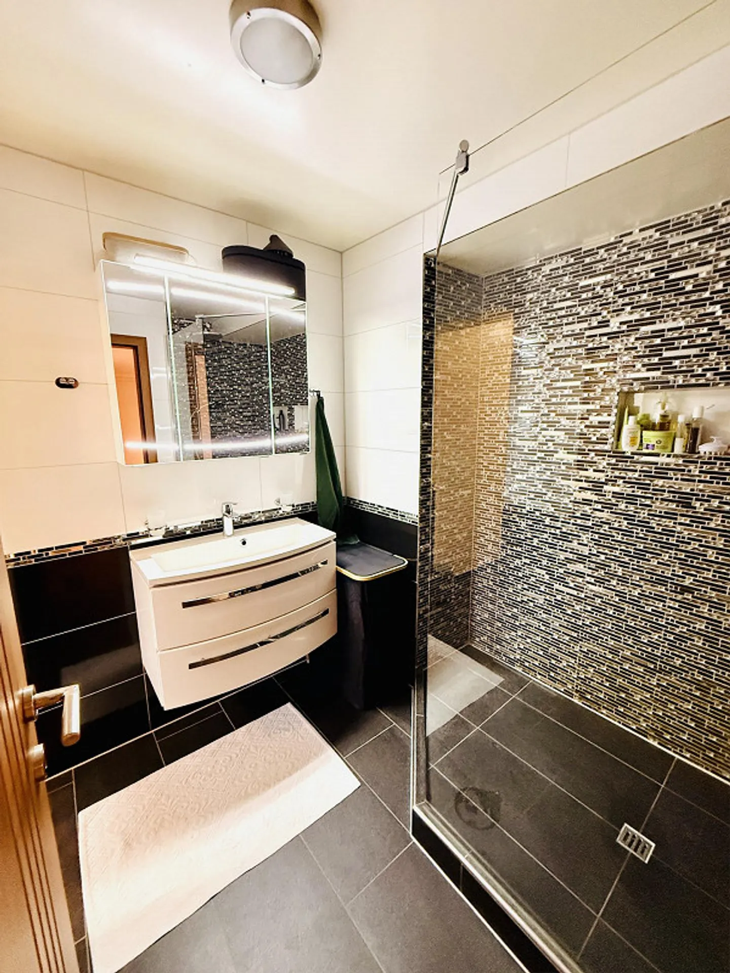 Appartamento affascinante e luminoso nel cuore di Rothenburg - Foto 7 di 11