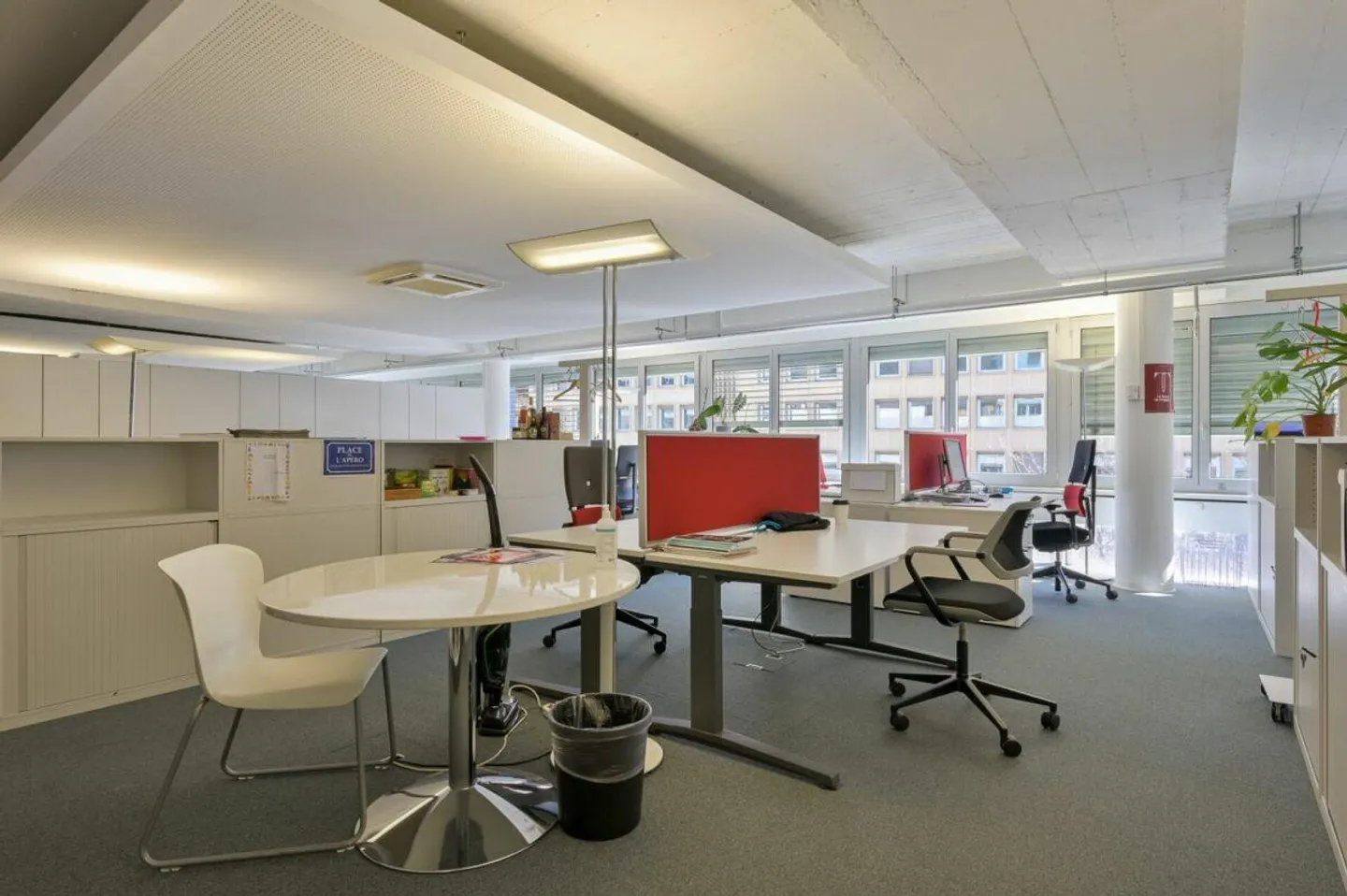 Büroflächen ab 450m² zu vermieten Pont Bessières - Foto 3 von 11