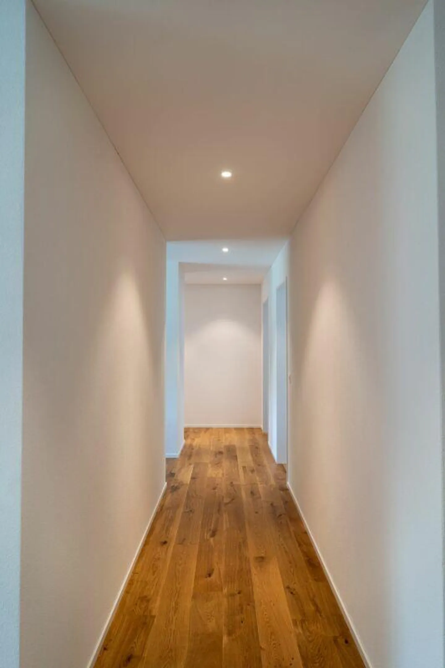 Newly built 4½ room garden apartment in an excellent location - Photo 5 of 8