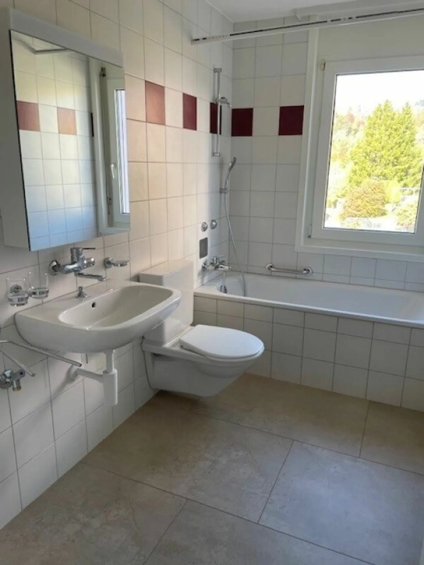 Apartment for rent - Photo 6 of 9