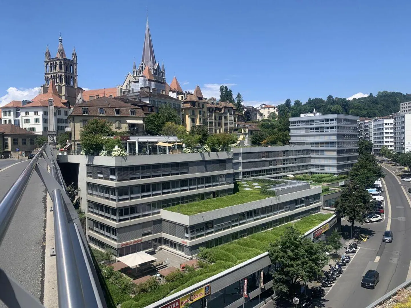 Büroflächen ab 450m² zu vermieten Pont Bessières - Foto 10 von 11