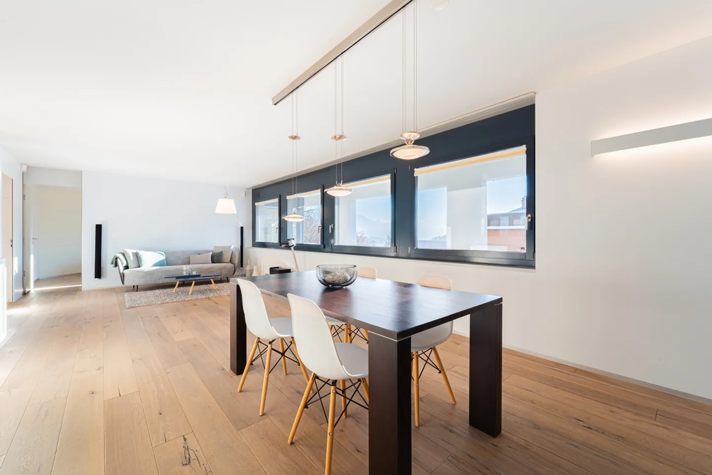 Le design rencontre le luxe – Votre oasis élégante au Sonnenberg - Photo 1 sur 4