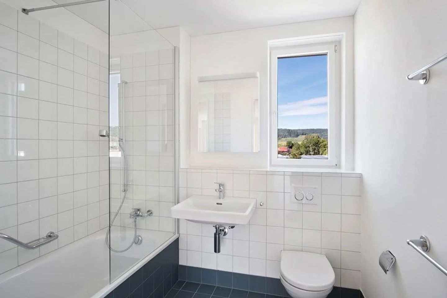 AFFITTARE SENZA DEPOSITO - colorato, simpatico: L'Insediamento Urbano Reitmen - Foto 8 di 12