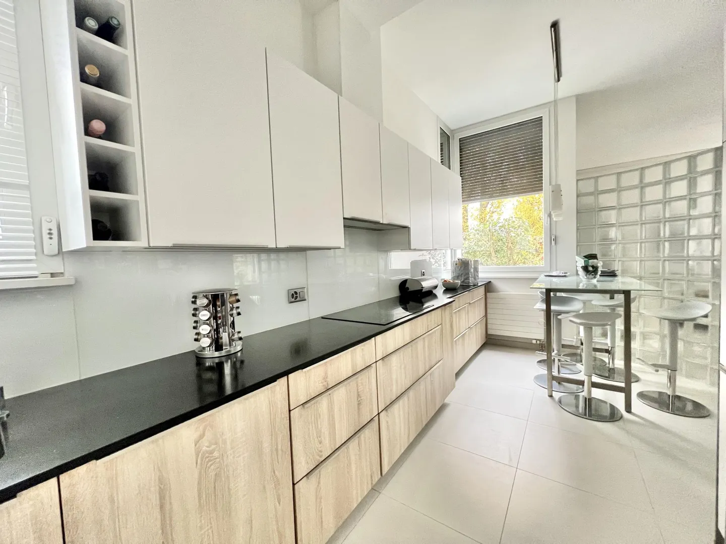 Villa contemporanea vicino a Ginevra - Foto 2 di 4