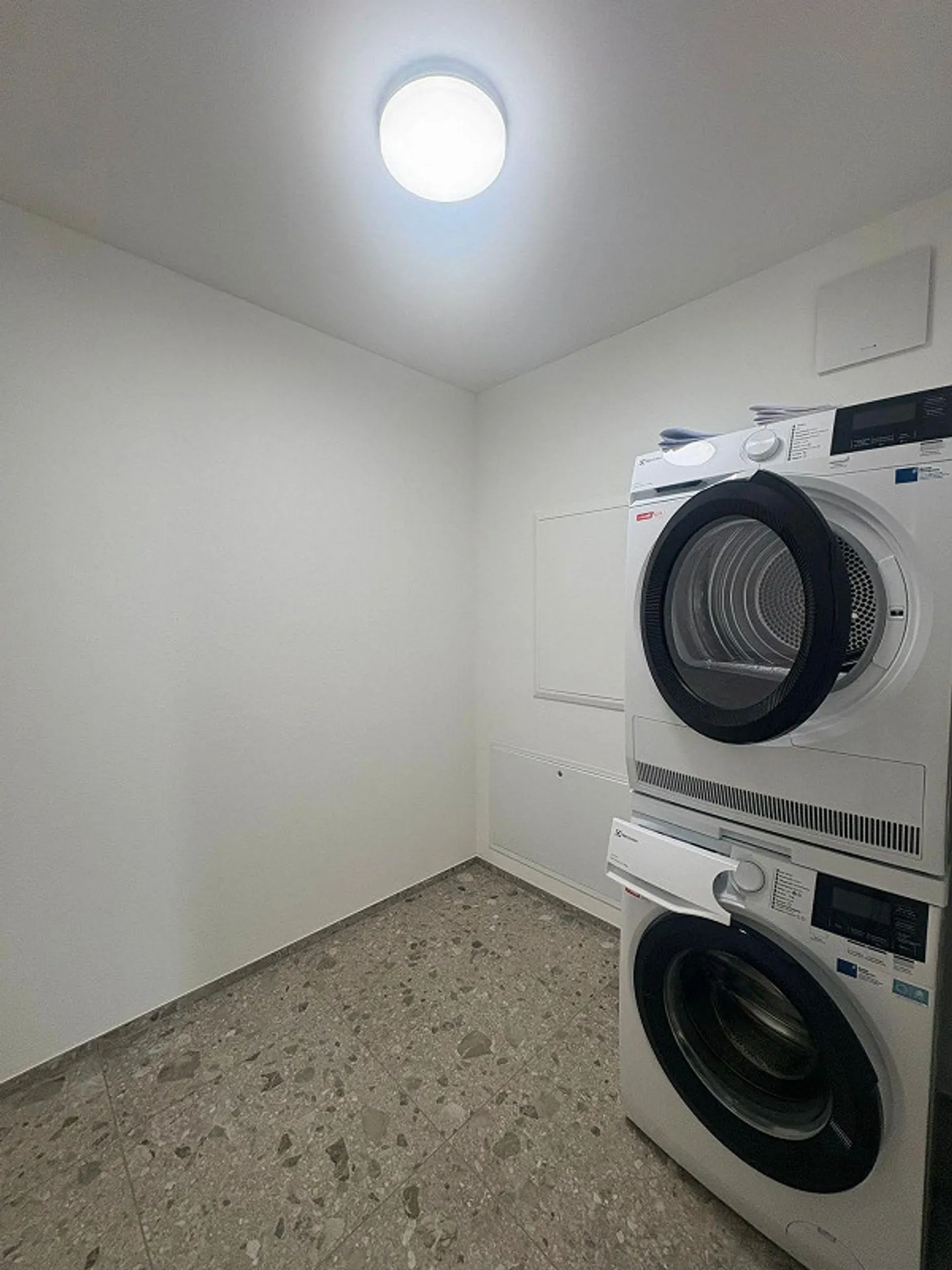 Erstbezug - neue 2.5 Zimmerwohnung im Zentrum von Wattwil zu vermieten - Foto 10 von 10