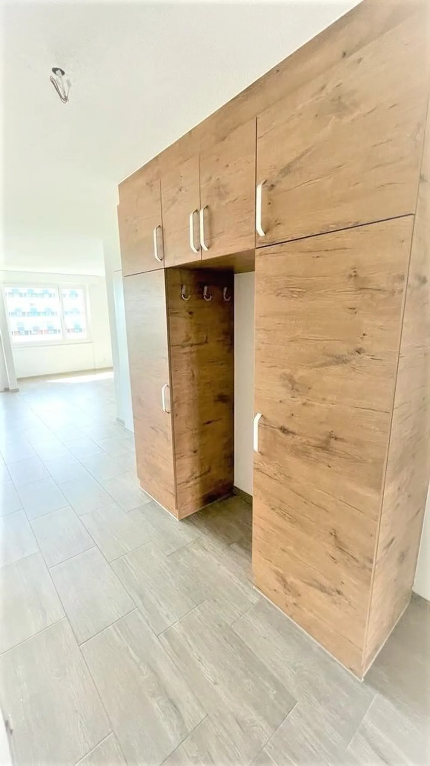 Appartement moderne de 3,5 pièces avec vue sur la montagne à Bellach - Photo 5 sur 11