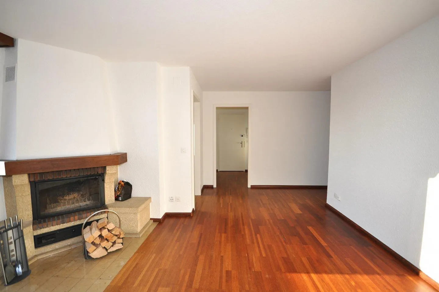 Attico in stile storico a Messeplatz - Foto 3 di 7