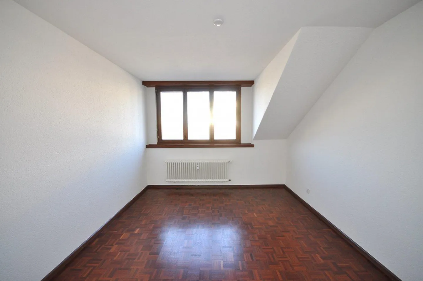 Attico in stile storico a Messeplatz - Foto 5 di 7
