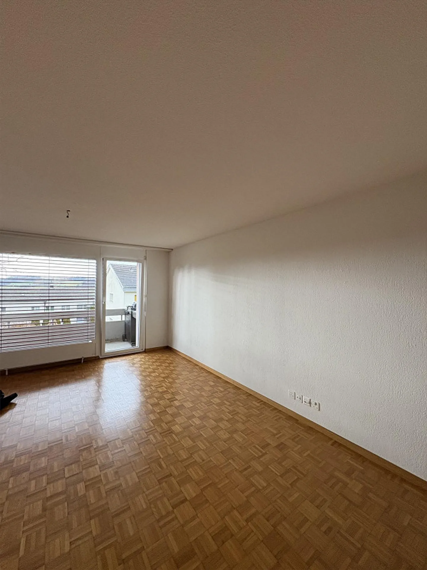 Charmante 3.5 Zimmer Wohnung - Foto 1 von 6