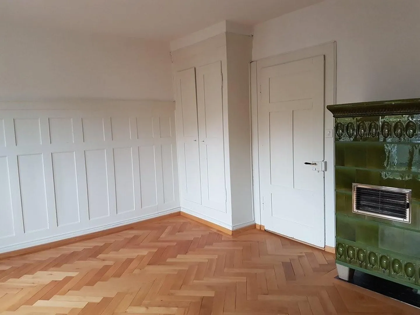 Living and enjoying life near the picturesque old town - Photo 4 of 5