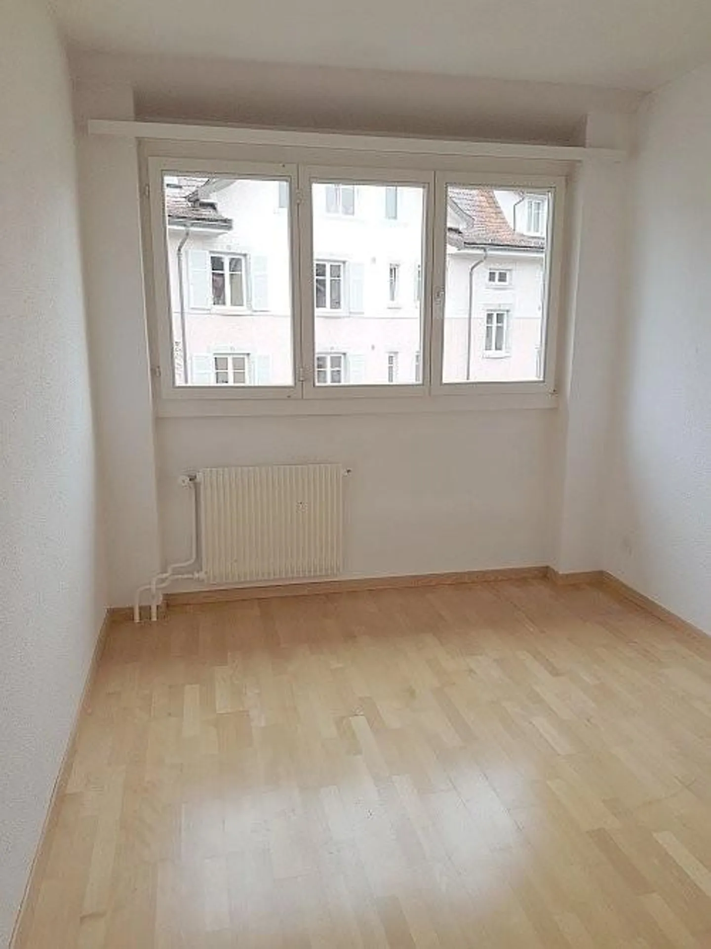 Living and enjoying life near the picturesque old town - Photo 5 of 5