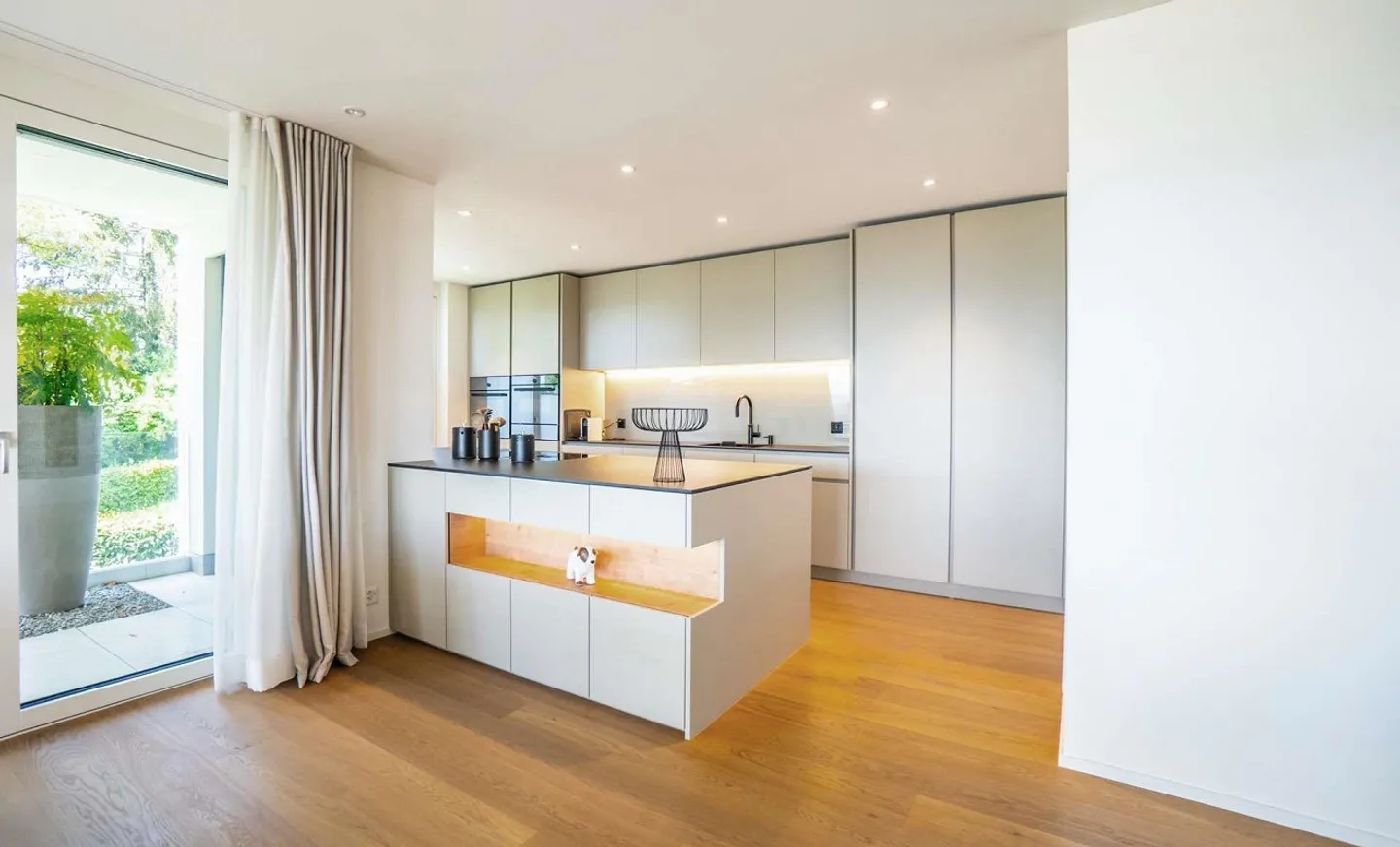 Luxuswohnung mit Terrasse - Foto 4 von 18