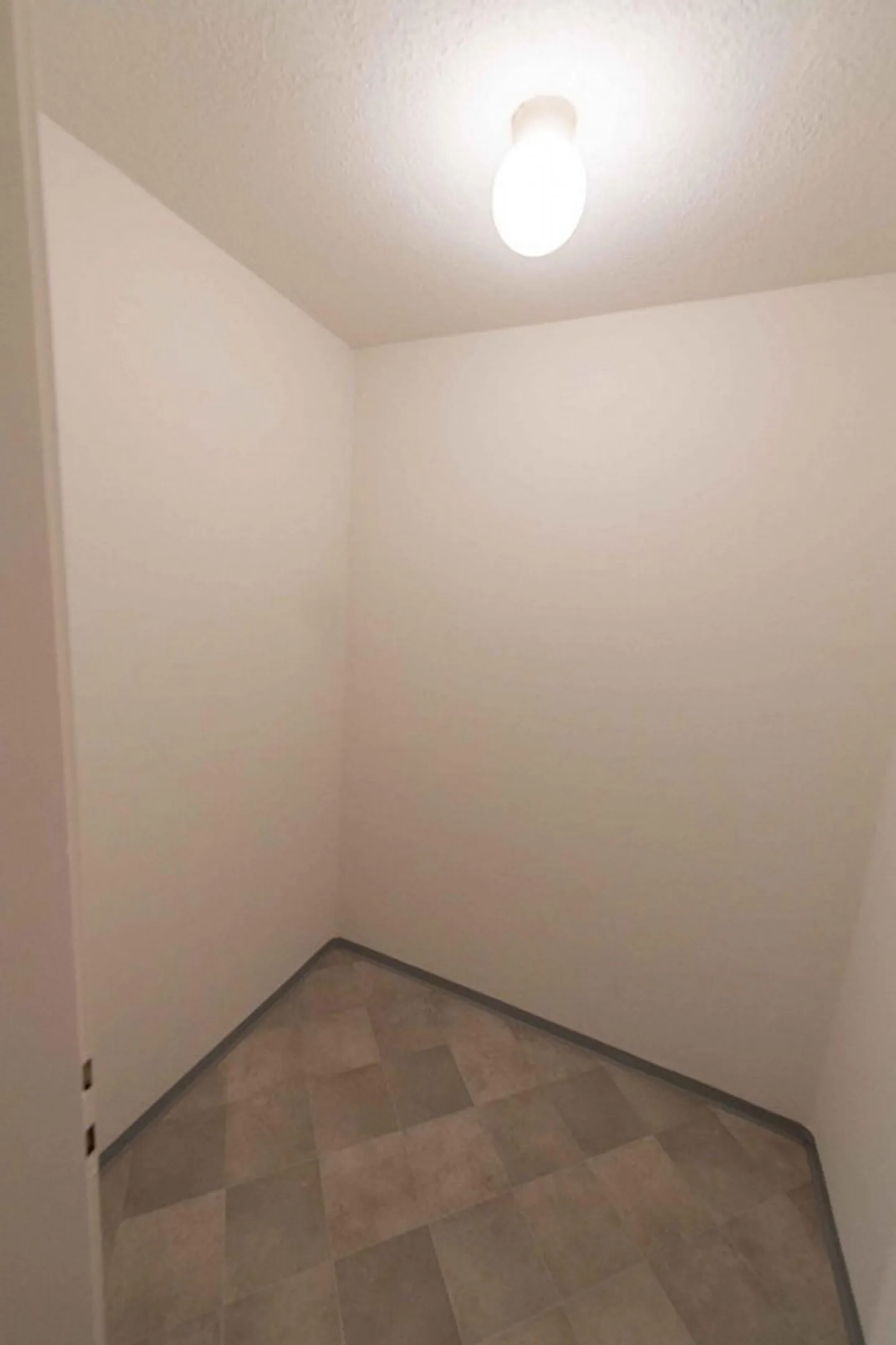 Appartement 3 pièces à louer à Spreitenbach - Photo 12 sur 13