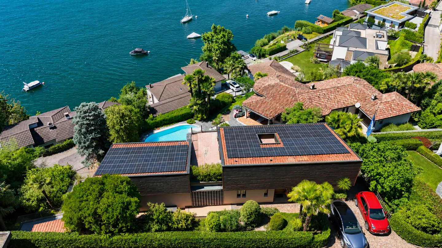 Elegante Villa mit Seeblick - Foto 4 von 21