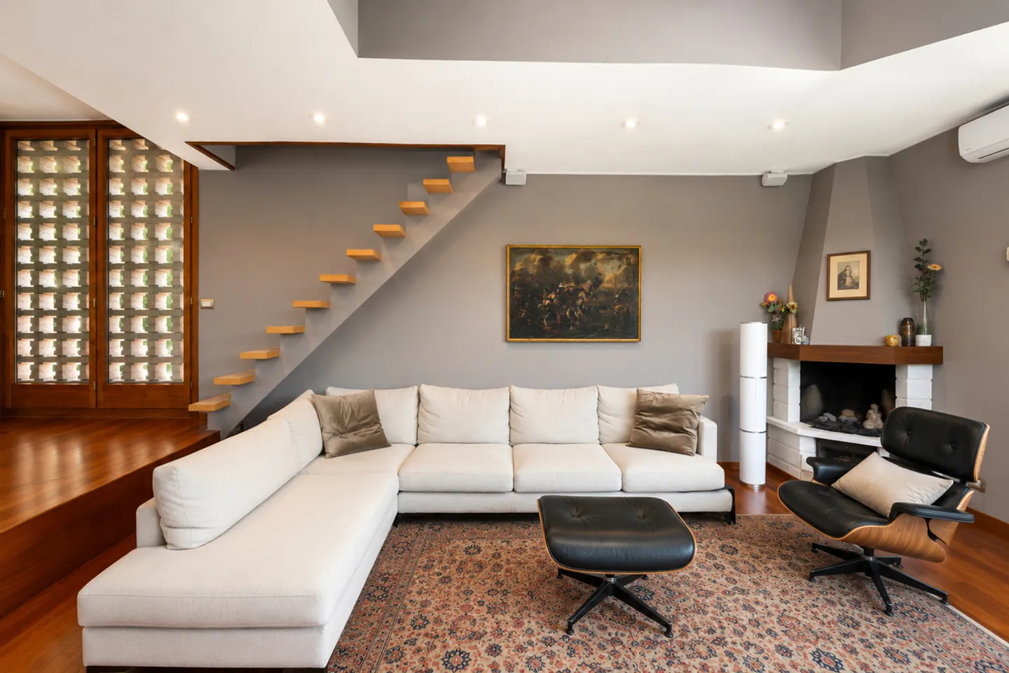 Elegante Villa mit Seeblick - Foto 10 von 21