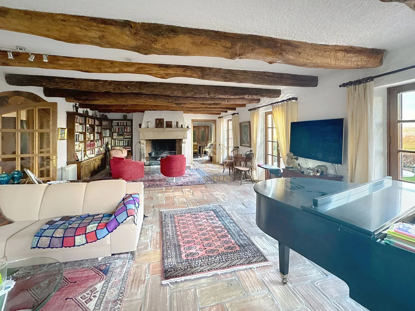 ECHICHENS - Bella casa indipendente con vista mozzafiato sul lago e sui vigneti - Foto 3 di 21