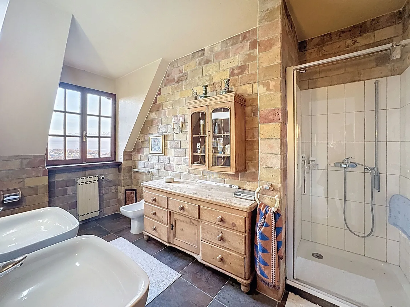 ECHICHENS - Bella casa indipendente con vista mozzafiato sul lago e sui vigneti - Foto 17 di 21