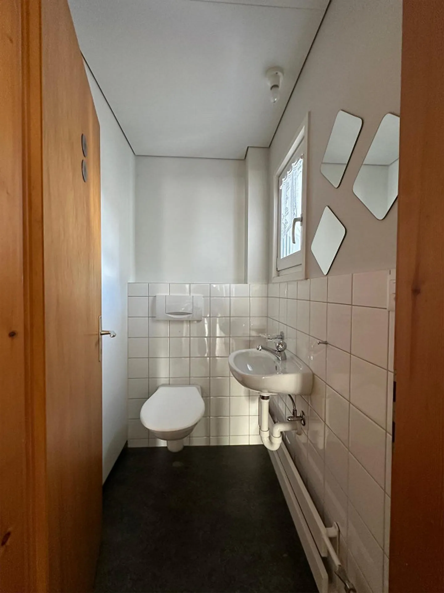 Charmante appartement 3 pièces sur 3 étages dans un endroit calme - Photo 7 sur 10