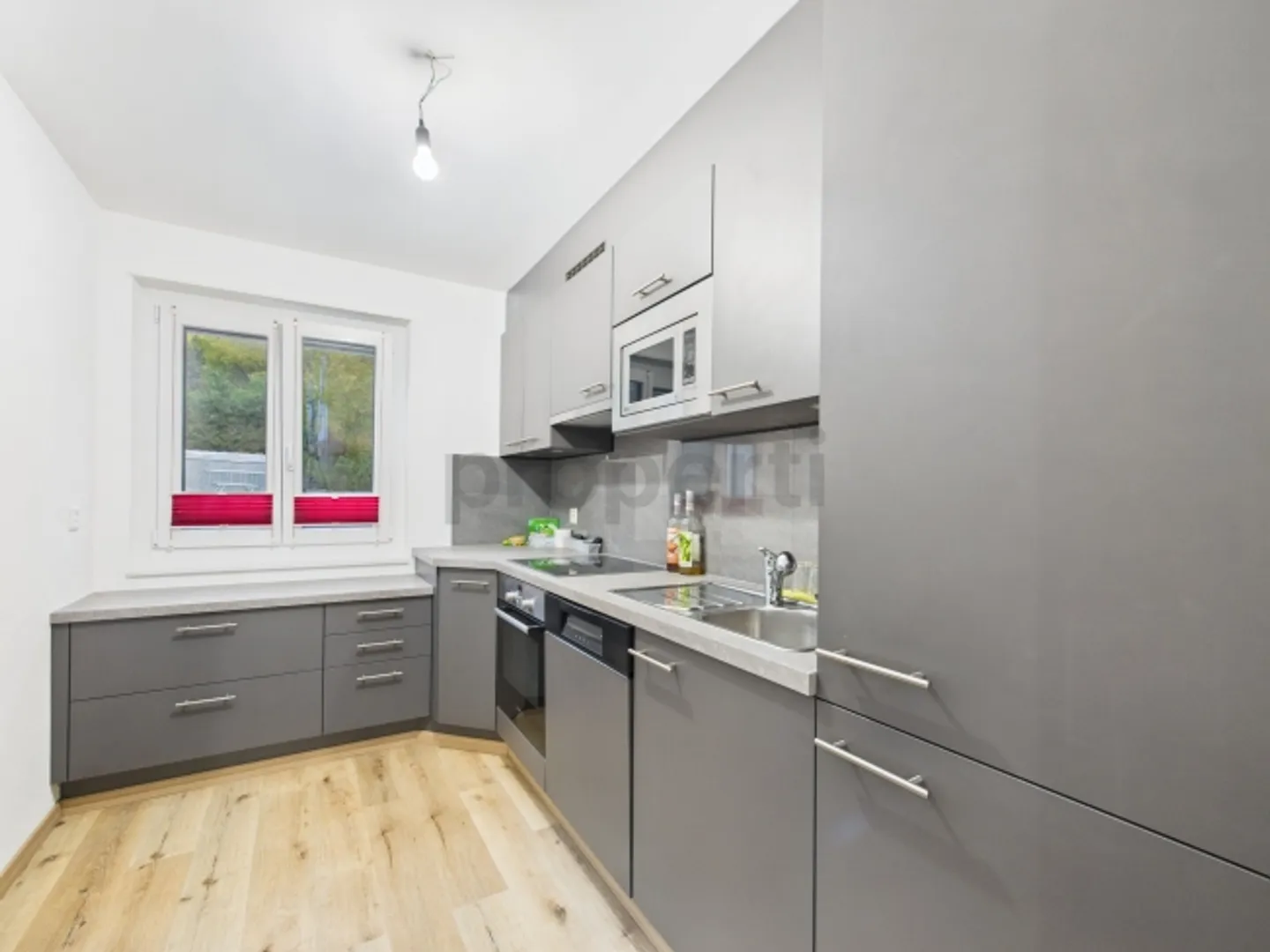 Exclusive 7.5-room detached house in Renan - Photo 6 of 9