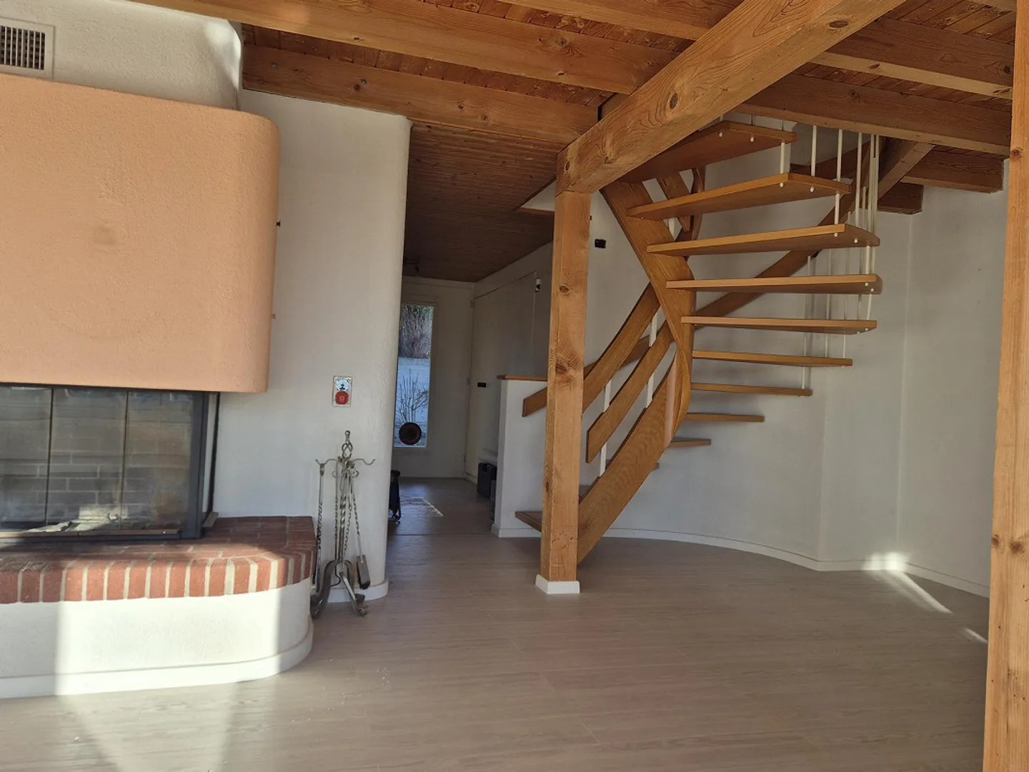 5 ½ Stanze Casa da Affittare a Brütten - Foto 2 di 13