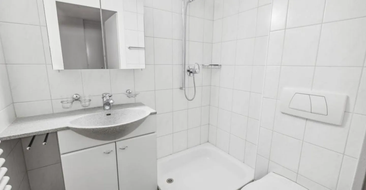 Helles Familienapartment in Köniz - Foto 8 von 9