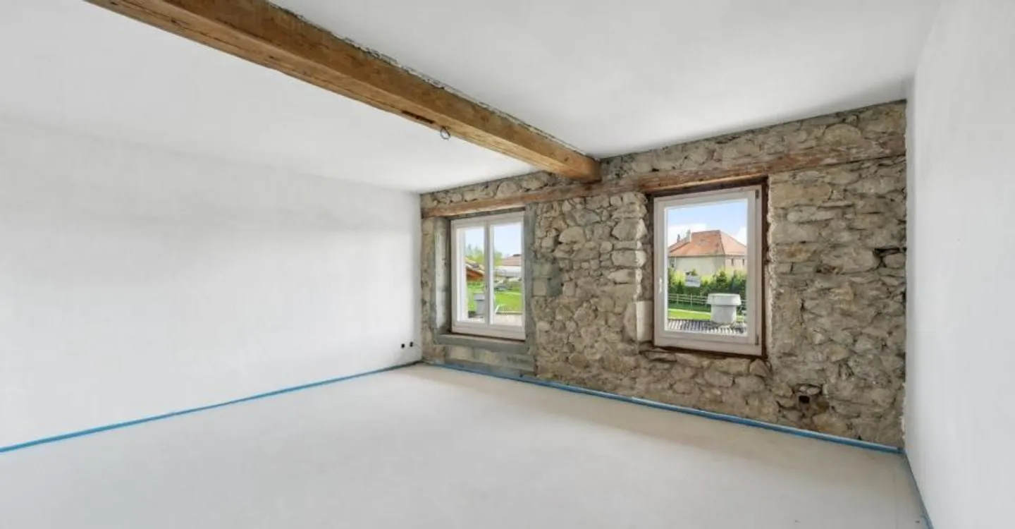Farm to renovate with large volumes - Photo 11 of 12