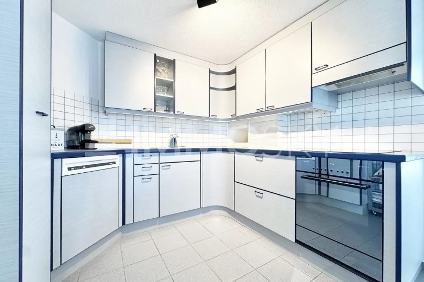 Magnificent 5.5-room duplex in the center of the village - Photo 5 of 5