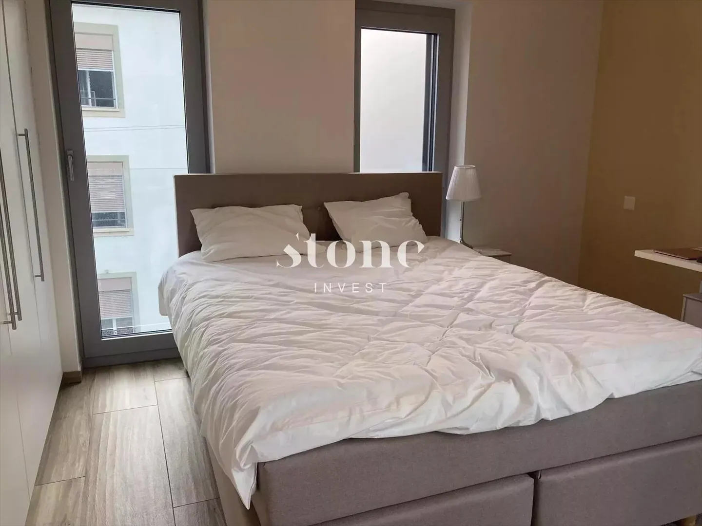 Four-room apartment with terrace in the heart of Pâquis, near the lake - Photo 5 of 12