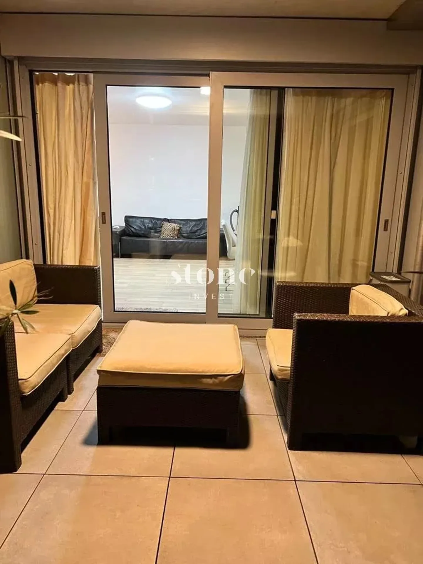 Four-room apartment with terrace in the heart of Pâquis, near the lake - Photo 7 of 12