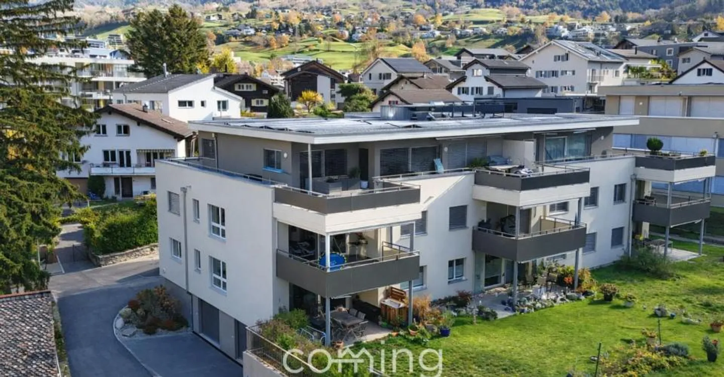 Geräumige Attikawohnung mit Terrasse - Foto 1 von 10