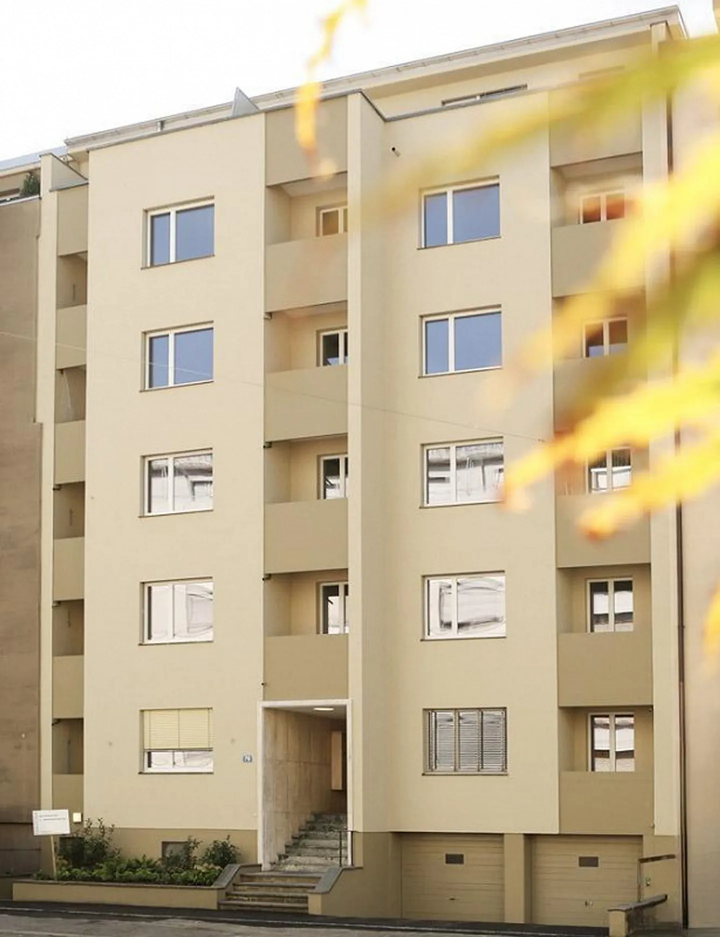 Furnished 2-room penthouse with balcony - Photo 9 of 9