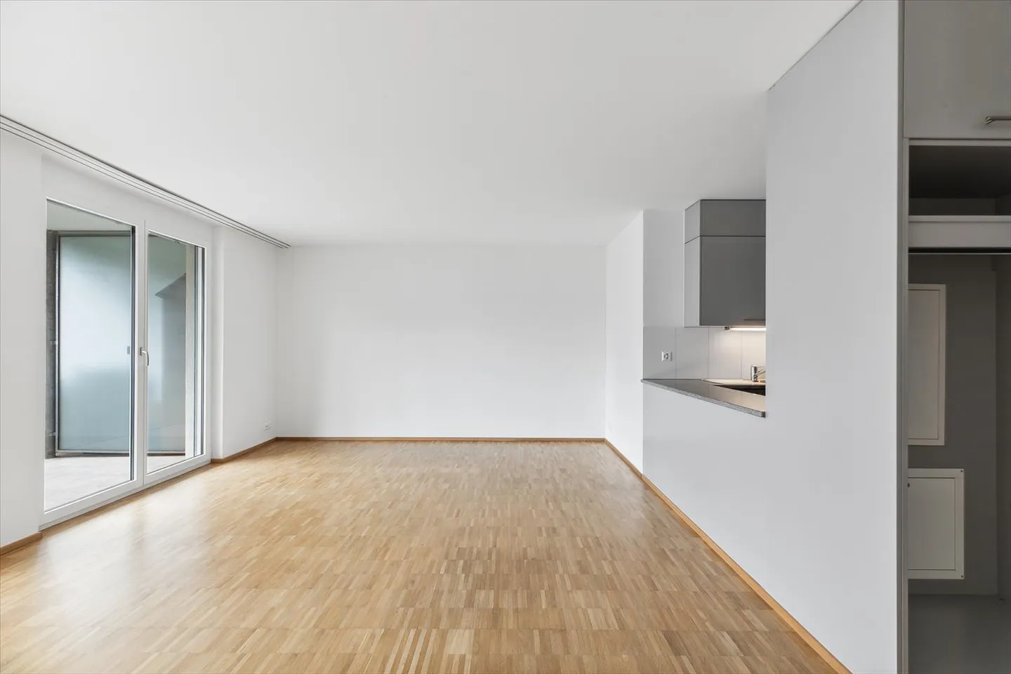 Wohnung mieten - Foto 2 von 8